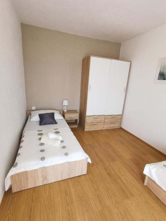 A4 Apartmani Kevic Kaštela المظهر الخارجي الصورة