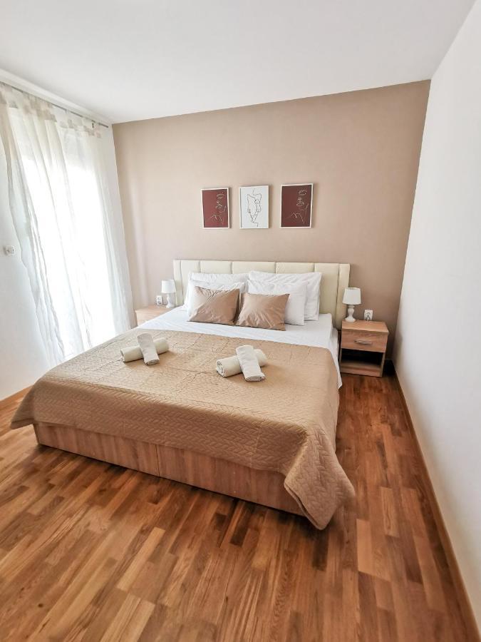 A4 Apartmani Kevic Kaštela المظهر الخارجي الصورة