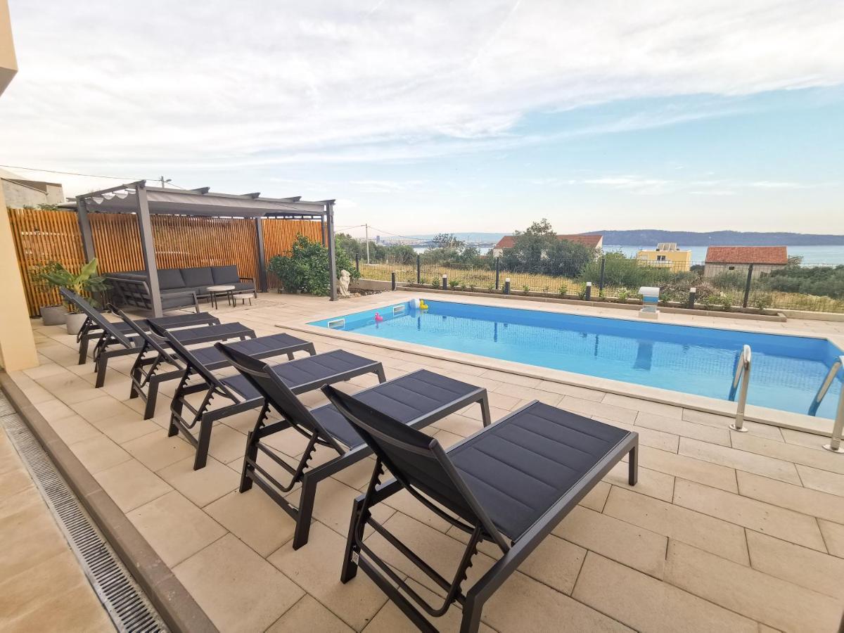 A4 Apartmani Kevic Kaštela المظهر الخارجي الصورة